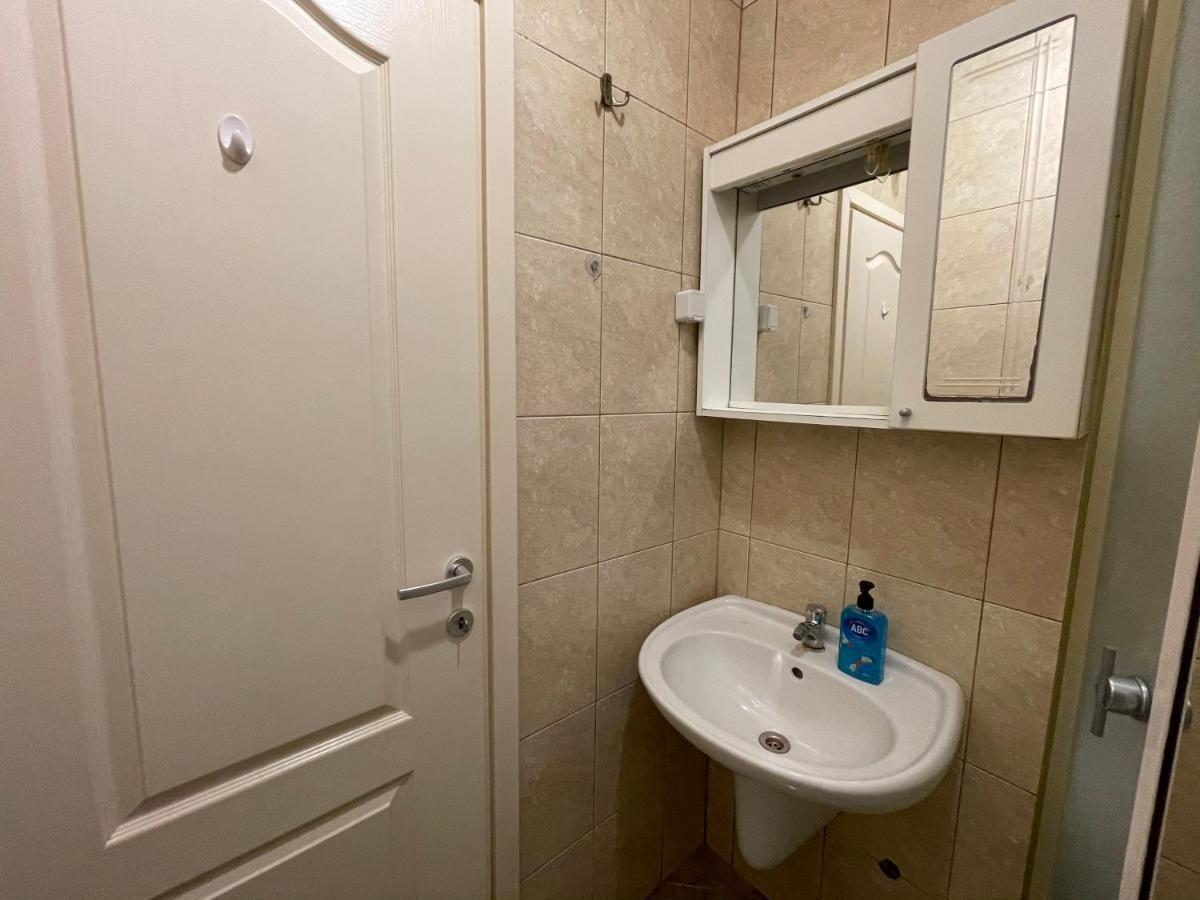 Apartments Zevs Budva Eksteriør billede