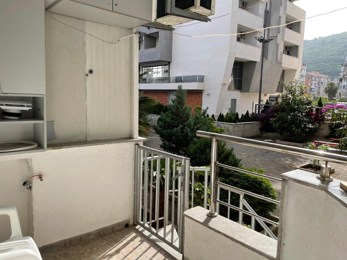 Apartments Zevs Budva Eksteriør billede